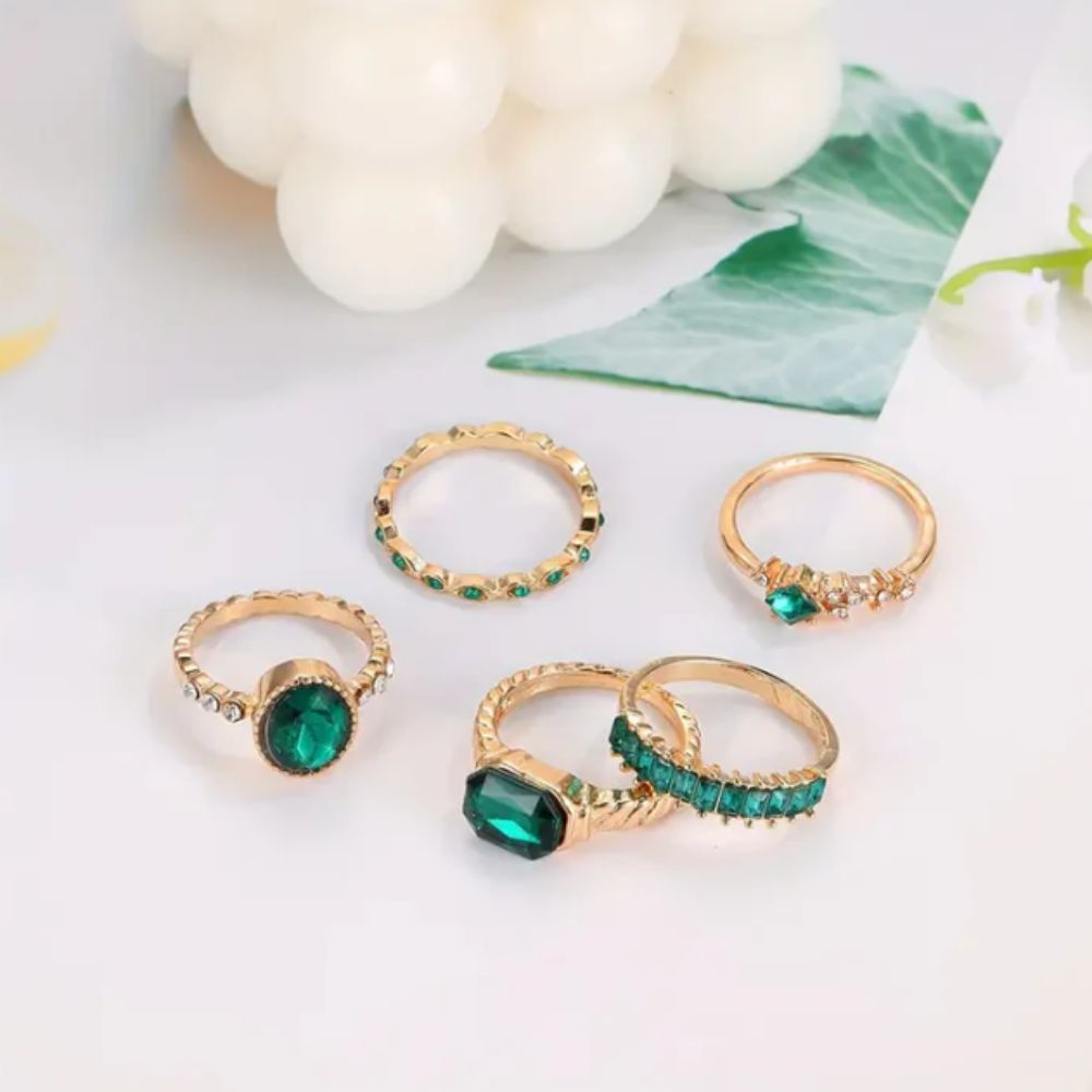 Set di Anelli in Oro con Smeraldo Squisito Zarina