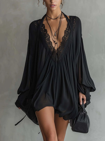 Abito Mini Halter in Chiffon Nero con Collo in Pizzo