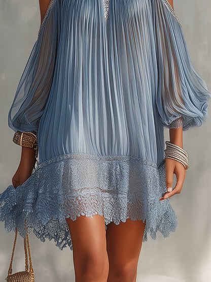 Abito Mini Blu Off-Shoulder Arricciato con Orlo in Pizzo