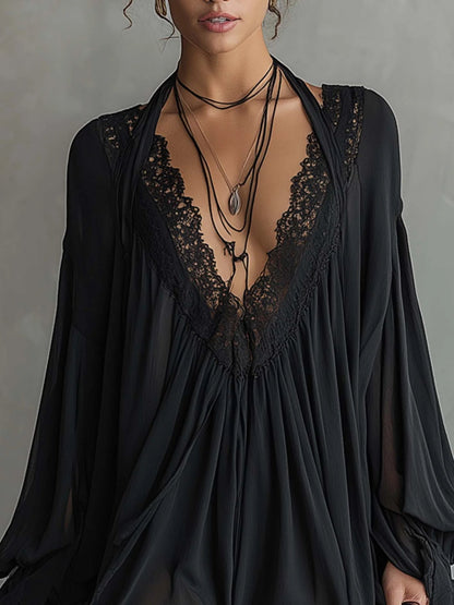 Abito Mini Halter in Chiffon Nero con Collo in Pizzo