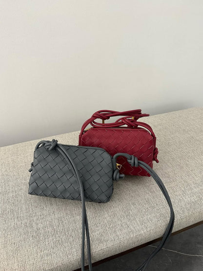 Janna | Borsa a tracolla compatta intrecciata per ogni giorno