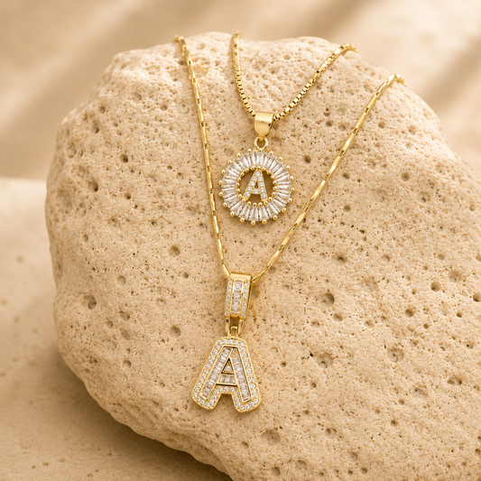 Collana con Iniziale Pave