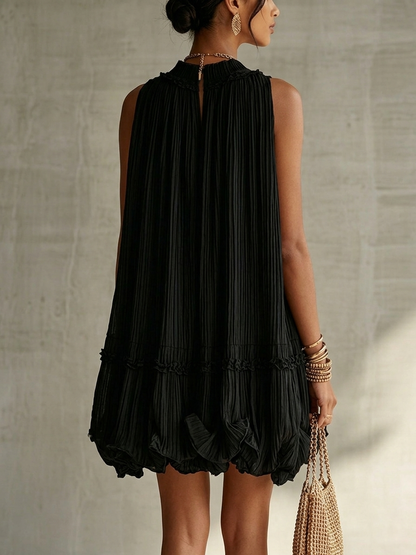 Abito Mini Bubble in Chiffon Nero con Collo Halter e Volant