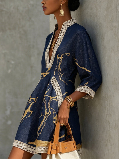 Abito Mini in Pizzo all'Uncinetto con Scollo a V Stampato Oro Navy