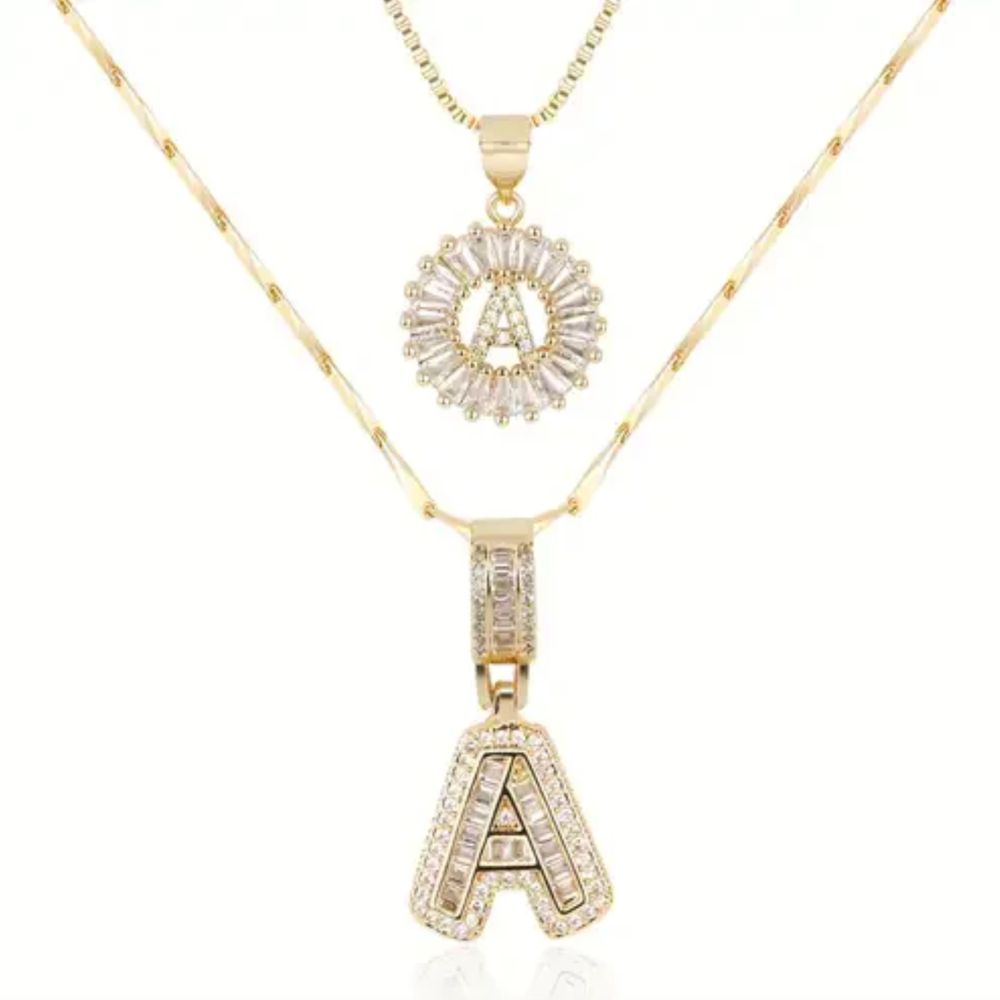 Collana con Iniziale Pave